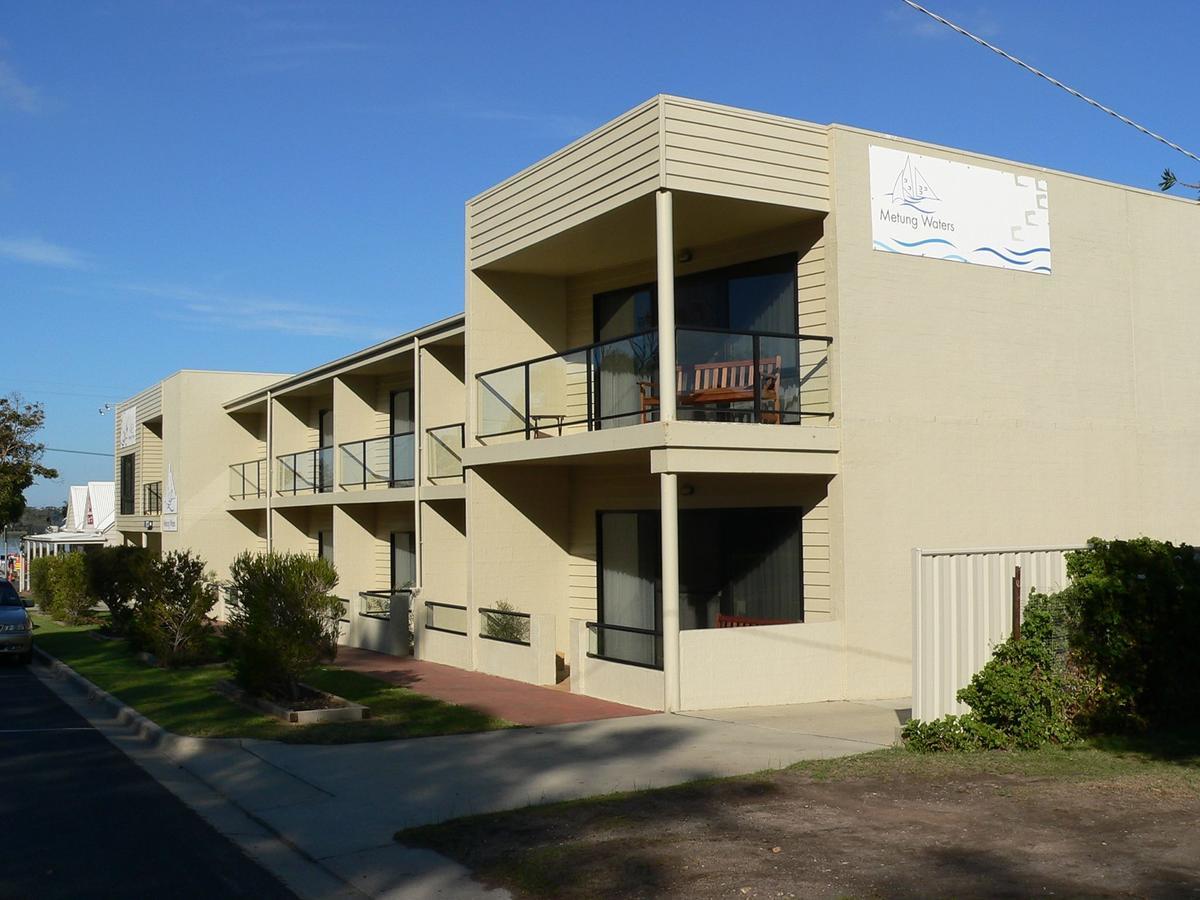 Metung Waters Motel And Apartments ภายนอก รูปภาพ